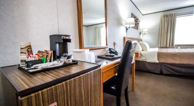 Люкс Companion Hotel Motel