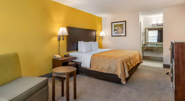 Двухместный номер Standard Quality Inn and Suites Palatka Riverfront