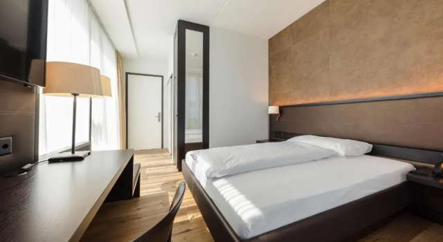 Deluxe Zimmer Hotel kommod