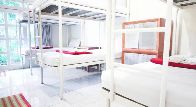 Bhumi Hostel, Book Hostel / Vandrerhjem Hostels i Gondowulung, Hostel / Vandrerhjem