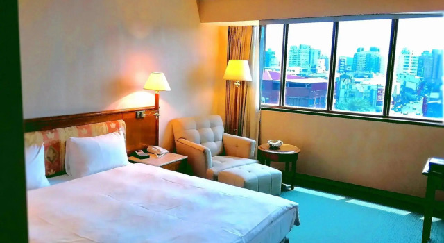 Golden Age Hotel, Book Hotel Hotels in Hsinchu County with Parking, Parking
