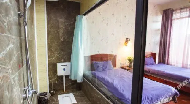 Xinyue Village Story Inn, Rezerwuj Hotel Dali Yunnan