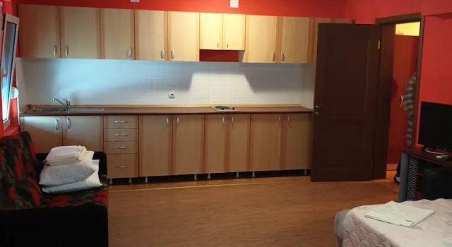 Vila Elkom Apartment 15, Prenota Appartamento Gornji Stoj (Shtoji i Eperm) Contea di Ulcinj