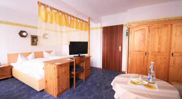 Двухместный номер Standard с балконом Hotel Weidenau