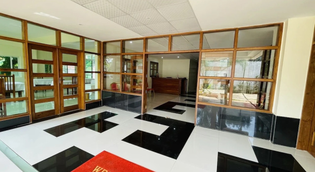 Pulickal Heights Hotel