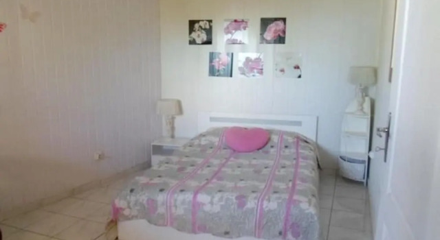 House With 2 Bedrooms in Petite Ile, With Wonderful sea View, Enclosed, Reservar Hotel Petite-Ile Saint-Pierre