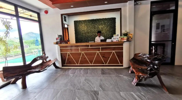 Charms Hotel