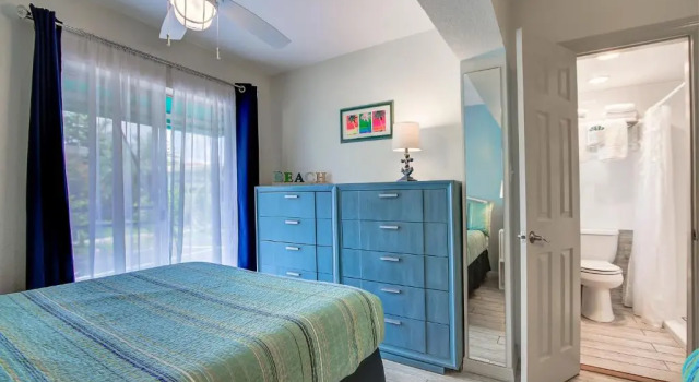 Five Palms Suite 101 - Daily - Weekly - Monthly, Забронировать Отель Отели Клируотер-Бич с парковкой, Парковка