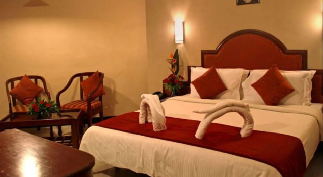Hotel Jayaram, Забронировать Отель Отели штата Тамилнада с бассейном, Бассейн