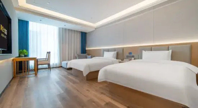 Люкс 11/5000 Jing Bo Hotel (Bole Station Branch)