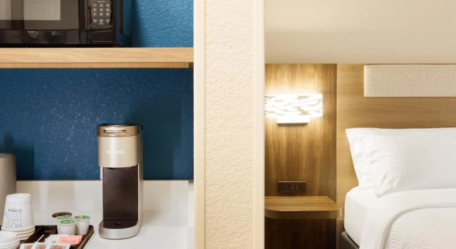 Holiday Inn Express Dryden