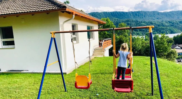 Апартаменты Deluxe Große Ferienwohnung mit Seeblick nahe Wörthersee Ideal für Familien & Gruppen