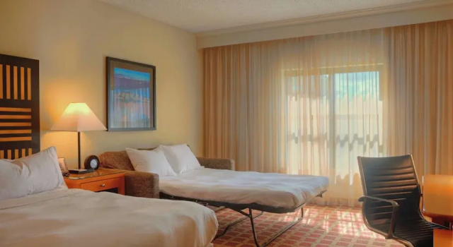 Номер Executive World Golf Village Renaissance St. Augustine Resort