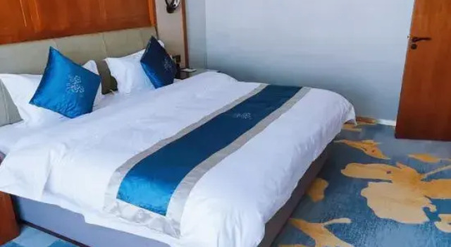 Люкс Executive Shizuishan Jinguan Hotel