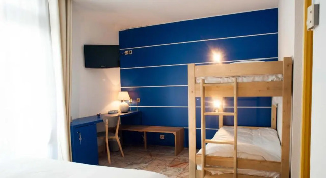 Семейный номер Standard Hôtel Le Dauphin
