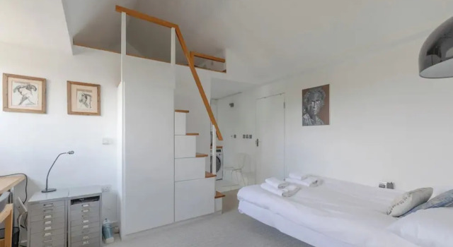 Compact & Light Studio Flat - Ladbroke Grove