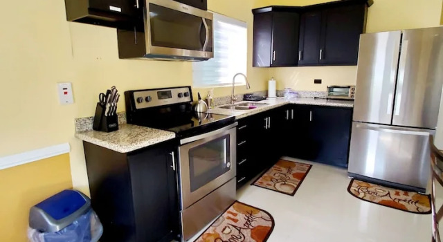 Двухместные апартаменты Standard с балконом Rochester Modern Chic Apartment