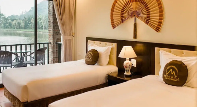 Двухместный номер Premier с видом на озеро Memorina Ninh Binh Resort