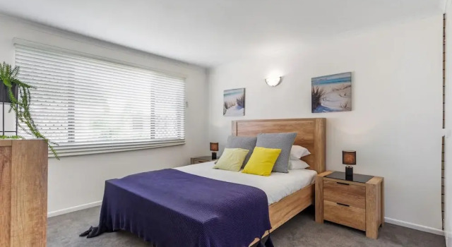 Cosy 2-bedroom Seaside Unit Steps From Beach, Prenota Appartamento Hotel a Queensland con parcheggio, Parcheggio
