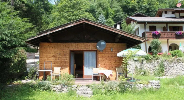 Апартаменты Ferienwohnungen Quellenhof