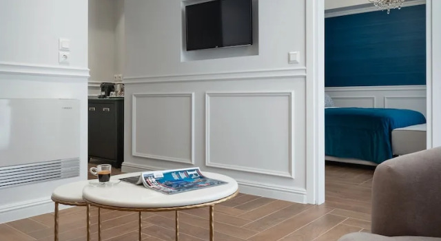 Двухместный полулюкс с балконом Evripidou Suites
