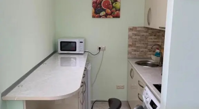 Yalcin star 2 rooms 18 floor, Book Hotel Batumi 