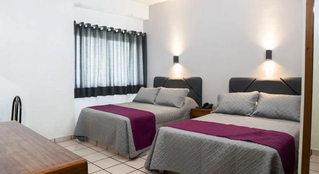 Четырёхместный номер Standard Hotel Melanie Tepic