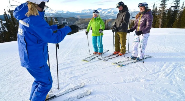 Номер Standard Premier Silver Mill 8281-2br-walk To Slopes! Kids Ski Free! 2 Bedroom Condo by RedAwning