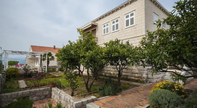 Apartments Villa Falkoni, Забронировать Апартаменты/квартира Апартаменты Дубровника, рядом с Ворота пирса, Апартаменты/квартира