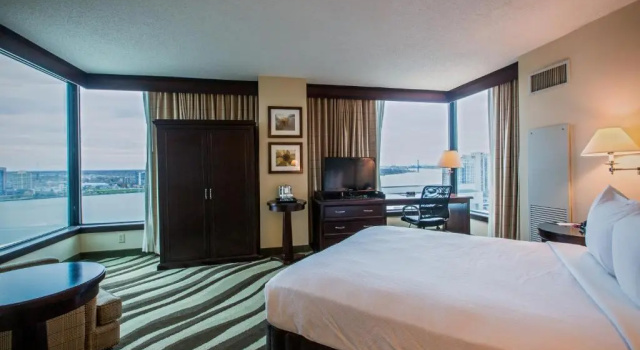 Двухместный номер Standard с видом на реку Fort Pontchartrain Detroit, a Wyndham Hotel