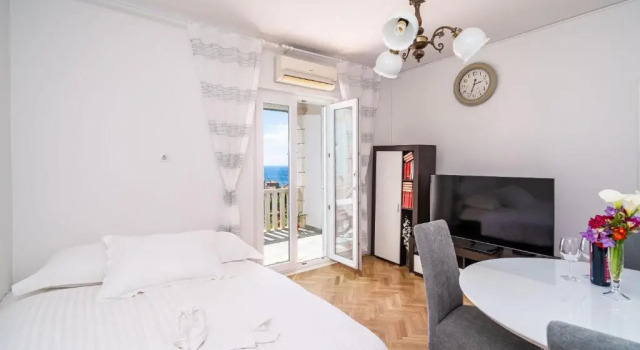 Apartman Debos