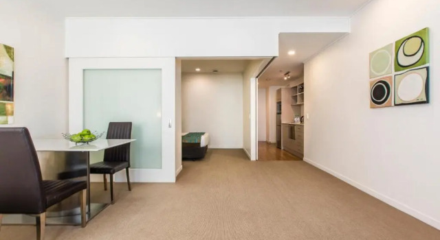 Апартаменты c 1 комнатой Quest On Lambton Serviced Apartments