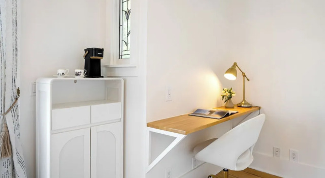 Venice Veranda by Avantstay 3-min Walk to Beach + Rare Walk Street EV Charger + Firepit + Outdoor Dining, Забронировать Дом для отпуска Виллы Лос-Анджелеса, рядом с LA Louver, Вилла