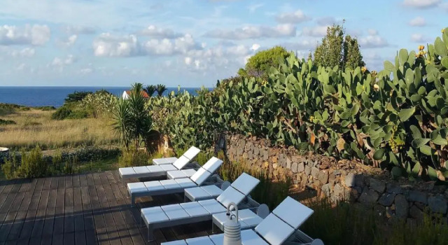 Вилла Villa Ecosostenibile Ustica