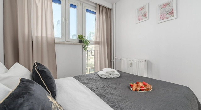 Lumina apart with balcony in Warsaw, Забронировать Апартаменты/квартира Апартаменты Варшавы, рядом с Nozyk Synagogue, Апартаменты/квартира
