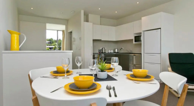 Harbourview Apartment - Taupo Holiday Apartment, Rezerwuj Apartament Hotele w Auckland Region z parkingiem, Parking
