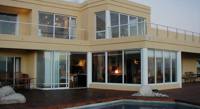 Villa Marine, Book Villa Hoteller i Caledon med parkering, Parkering