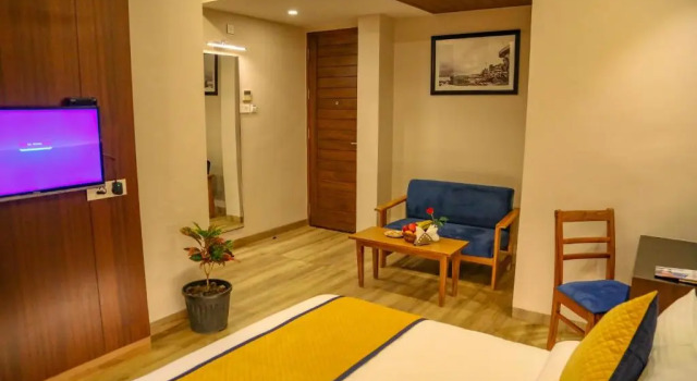 Номер Deluxe Four Leaf Hotel - Sapphire Blue, Varanasi