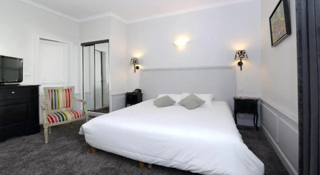 Номер Prestige Hôtel De France