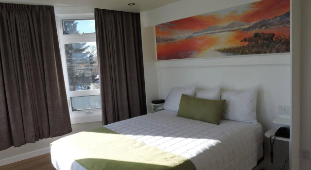 Almo Court Motel, Book Motel Cranbrook Kimberley Alpine
