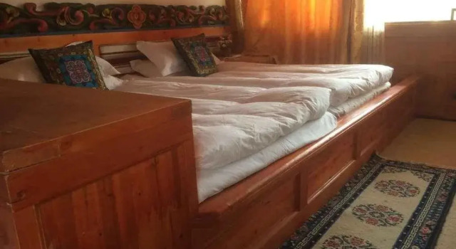Yueliang Zhishang Hostel, Book Hostel / Vandrerhjem Hostels i Yunnan, Hostel / Vandrerhjem