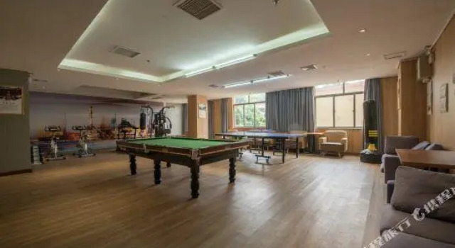 Baiyun Hotel, Book Hotel Wenchang Hainan