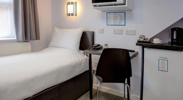 Одноместный номер Standard Sure Hotel by Best Western Reading