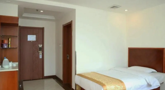 Номер Standard GreenTree Inn Taizhou Taidong Railway Station Business Hotel