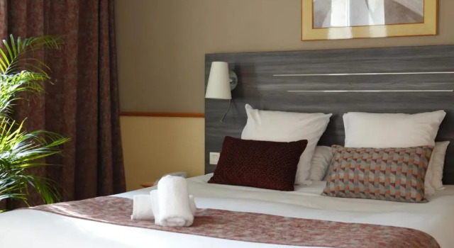 Студия HOTEL CERISE - LES SOURCES Luxeuil-les-Bains