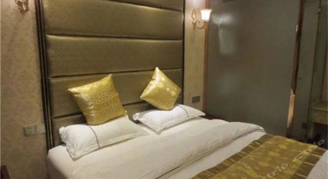 Mianyang Pingjiu Business Hotel, Prenota Hotel Hotel a Mianyang con parcheggio, Parcheggio