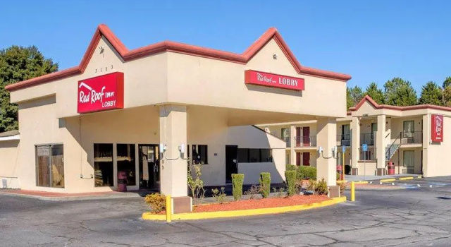 Кровать в общем номере Red Roof Inn Atlanta - Suwanee/Mall of Georgia