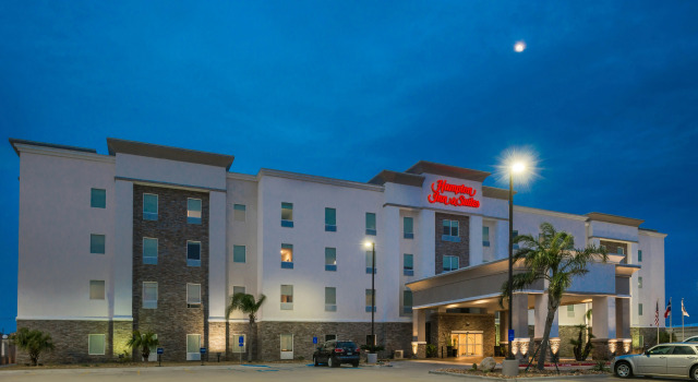Hampton Inn and Suites Port Aransas, Забронировать Отель Порт-Аранзас Mustang Island