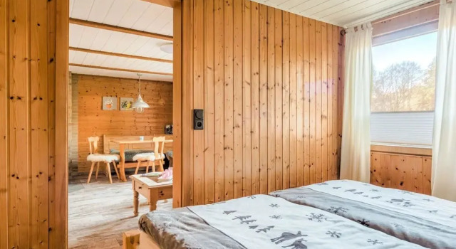 Hideaway With Lakeside Leisure