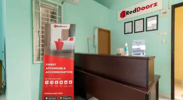 to RedDoorz near Opi Mall Palembang 2, Rezerwuj Hotel Palembang Sumatra